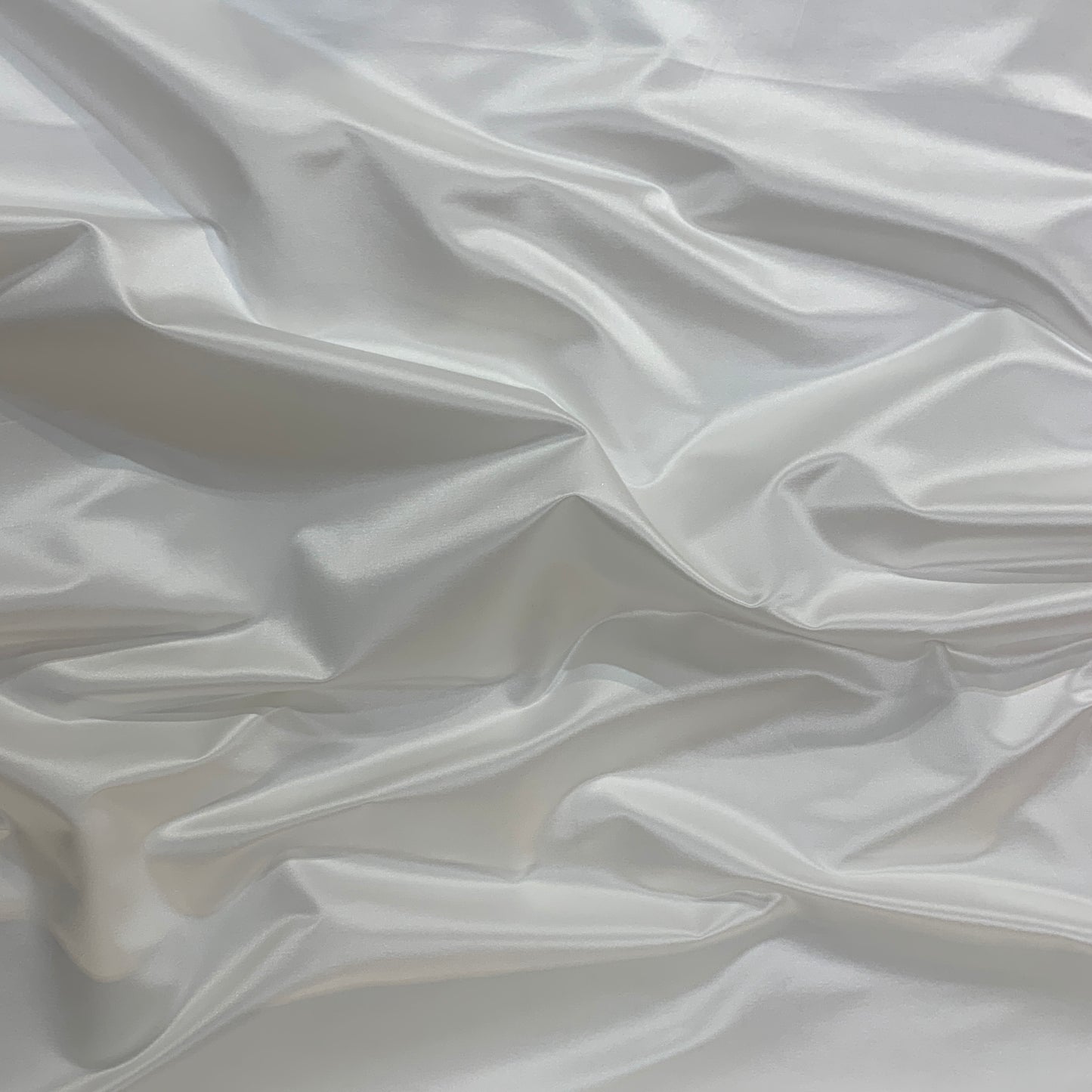 Presenting Duchess SC an ivory colored Smooth, heavy weight silk and cotton blend with moderate drape