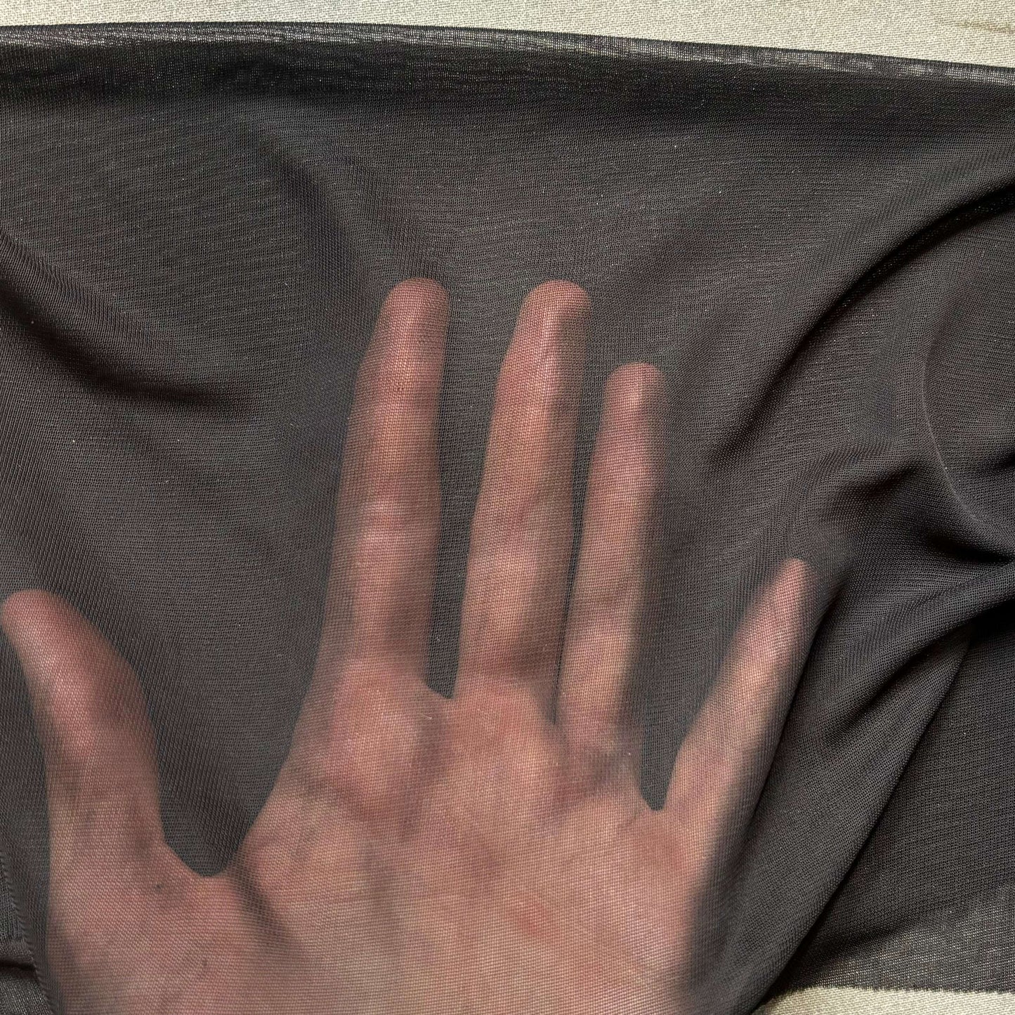 Presenting the sheerness of a fine pure polyester Mesh 