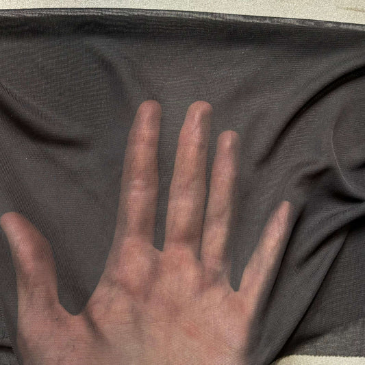 Presenting the sheerness of a fine pure polyester Mesh 