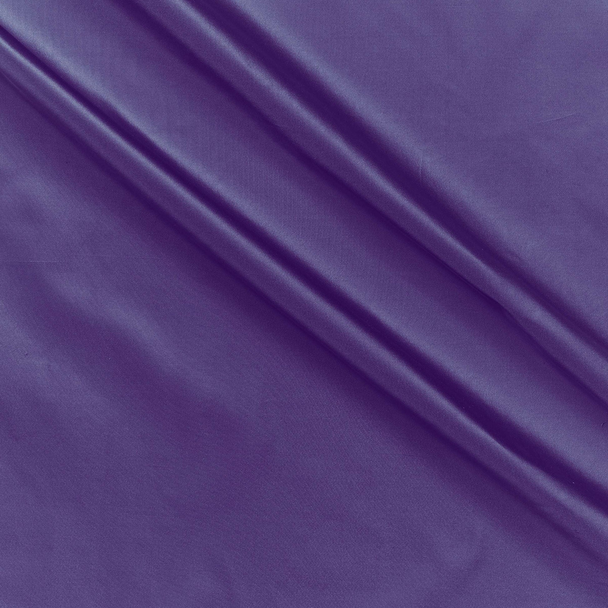 silk taffeta colours showing the iris color version of a smooth crisp pure silk with good drape