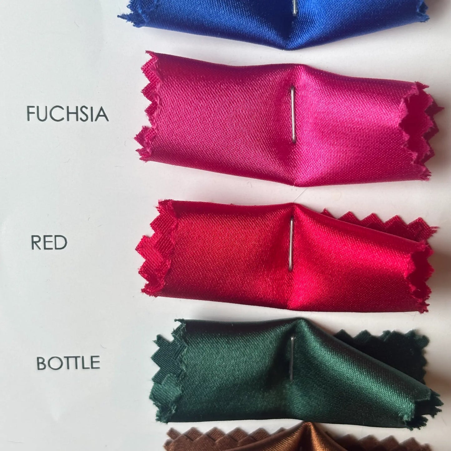 LOLA (Stretch Satin)