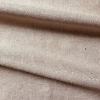 Hanky Linen displaying the vintage color version of a dress weight soft breathable pure linen 